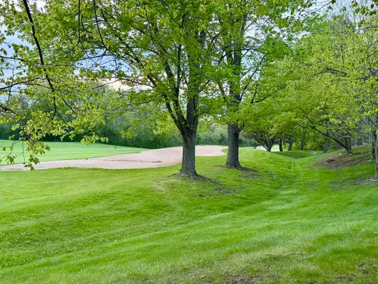 Property Slideshow image 2 of 40 | 1290 oak hill rd d, Lake Barrington, IL, 60010