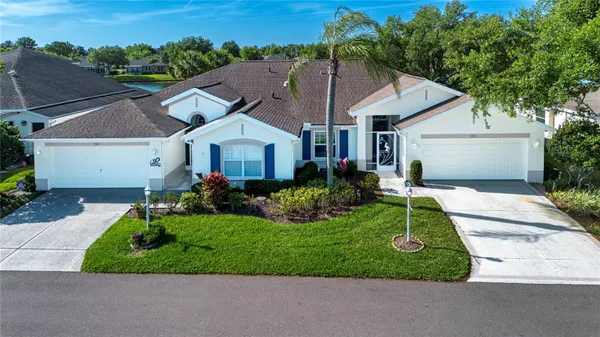 Property Slideshow image 3 of 64 | 2313 brookfield greens cir, Sun City Center, FL, 33573