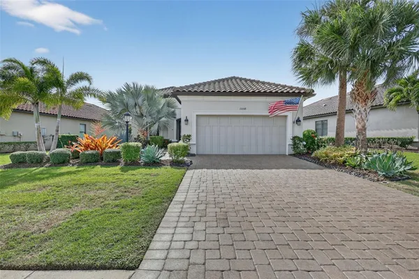 Property Slideshow image 2 of 87 | 13208 sorrento way, Bradenton, FL, 34211