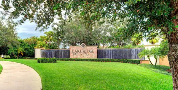 Property Slideshow image 3 of 12 | 4019 cascade falls dr, Sarasota, FL, 34243