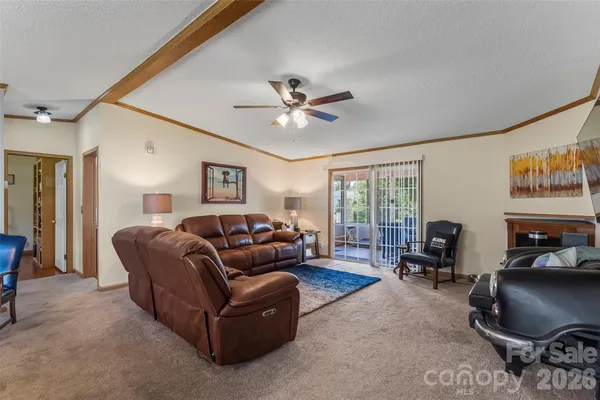 Property Slideshow image 3 of 25 | 208 red birch ct, Hendersonville, NC, 28739
