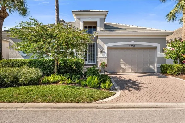 Property Slideshow image 2 of 21 | 27062 shell ridge cir, Bonita Springs, FL, 34134