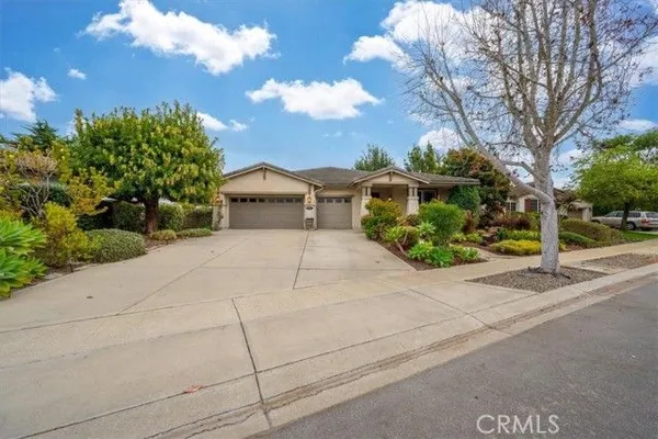 Property Slideshow image 3 of 45 | 879 wigeon way, Arroyo Grande, CA, 93420
