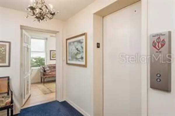 Property Slideshow image 2 of 41 | 2407 s ardson pl 601, Tampa, FL, 33629