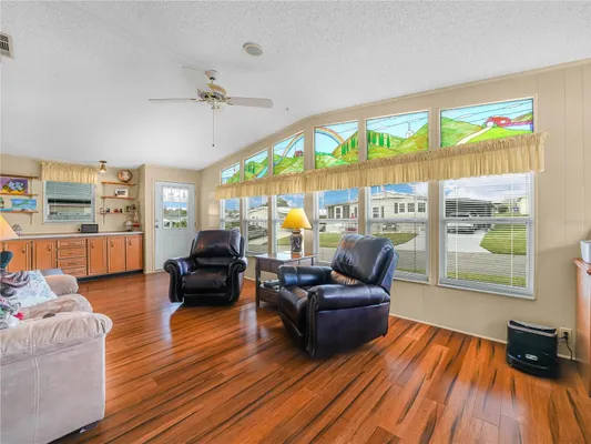 Property Slideshow image 2 of 29 | 1730 sherwood hill dr, Lakeland, FL, 33810