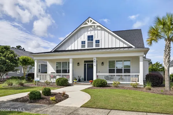 Property Slideshow image 2 of 45 | 8639 goldenglow way, Leland, NC, 28451
