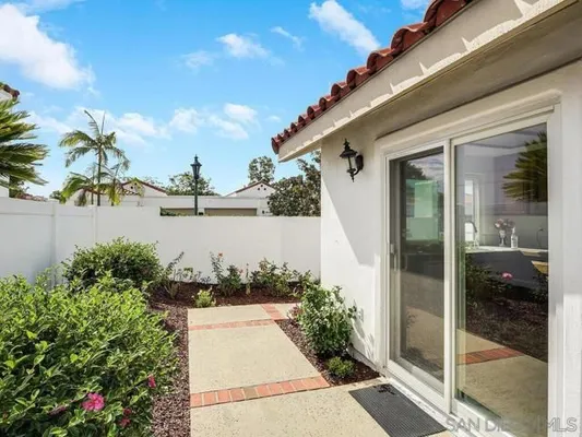 Property Slideshow image 3 of 34 | 4780 miletus way, Oceanside, CA, 92056