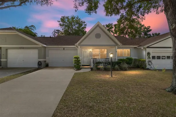 Property Slideshow image 3 of 50 | 9331 sw 84th ter e, Ocala, FL, 34481