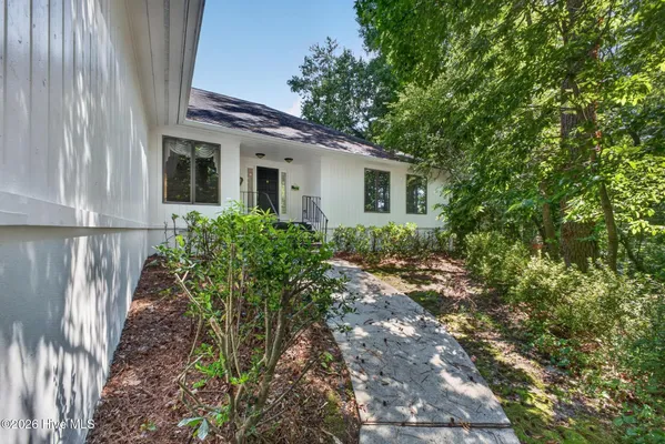 Property Slideshow image 3 of 42 | 5 burden cir, Aiken, SC, 29803