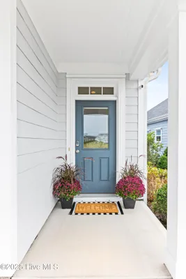 Property Slideshow image 2 of 92 | 4751 waves pointe, Wilmington, NC, 28412