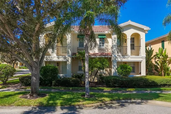 Property Slideshow image 3 of 71 | 7629 bergamo ave, Sarasota, FL, 34238