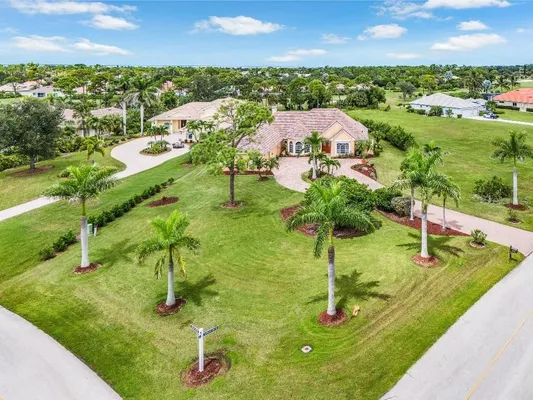 Property Slideshow image 2 of 29 | 4001 marianne key rd, Punta Gorda, FL, 33955
