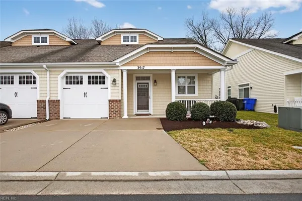 Property Slideshow image 3 of 35 | 3917 rex cir, Chesapeake, VA, 23321