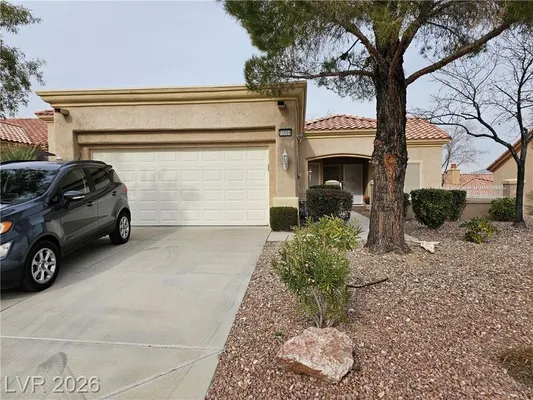 Property Slideshow image 2 of 48 | 10016 heyfield dr, Las Vegas, NV, 89134