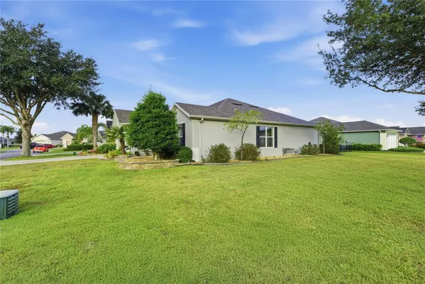 Property Slideshow image 3 of 27 | 9211 sw 66th loop, Ocala, FL, 34481