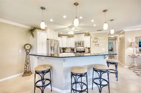 Property Slideshow image 2 of 50 | 1839 pine glade cir, Fort Myers, FL, 33907