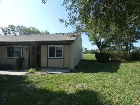 Property Slideshow image 3 of 39 | 11231 dollar lake dr 6, Port Richey, FL, 34668