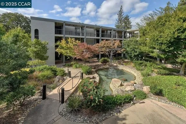 Property Slideshow image 3 of 43 | 4033 terra granada dr 9c, Walnut Creek, CA, 94595