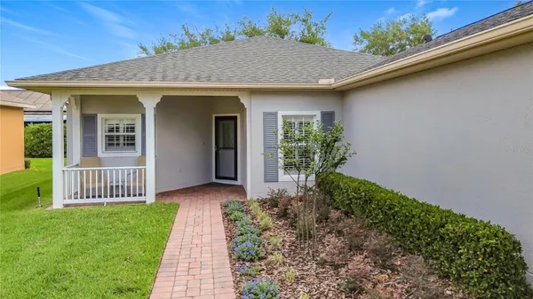 Property Slideshow image 2 of 50 | 28 knoll wood dr, Poinciana, FL, 34759