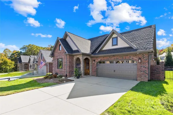 Property Slideshow image 2 of 32 | 1140 golden hill ln, Denver, NC, 28037