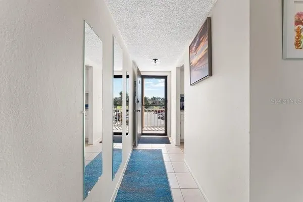 Property Slideshow image 3 of 28 | 3915 lake bayshore dr, Bradenton, FL, 34205