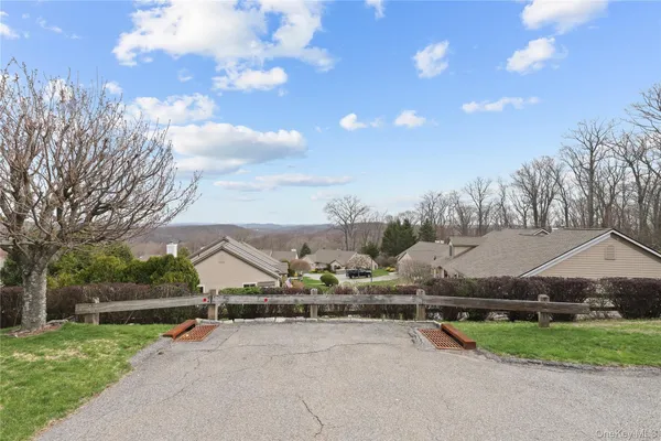 Property Slideshow image 3 of 29 | 412 heritage hls a, Somers, NY, 10589