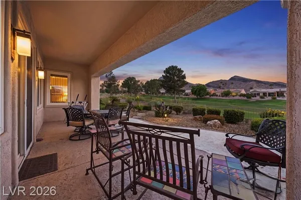 Property Slideshow image 2 of 63 | 10404 back plains dr, Las Vegas, NV, 89134