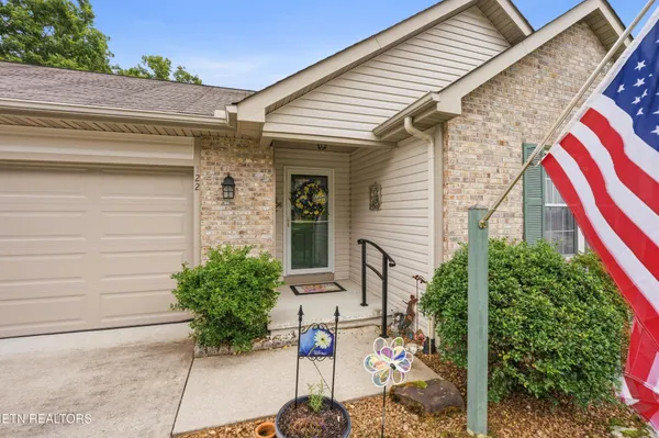 Property Slideshow image 2 of 44 | 122 wycliff ln, Crossville, TN, 38558