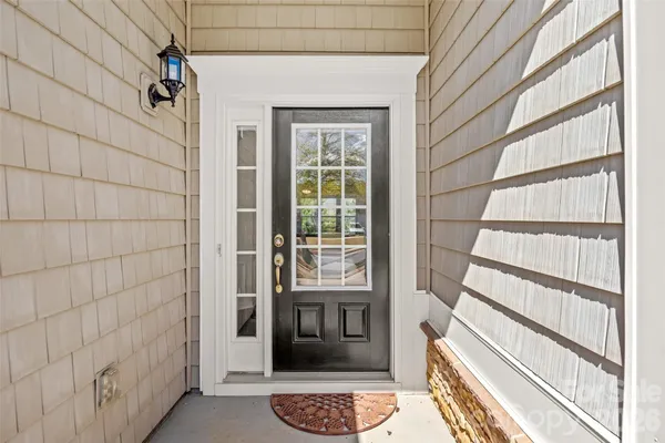 Property Slideshow image 2 of 37 | 2028 bronze leaf dr, Fort Mill, SC, 29707