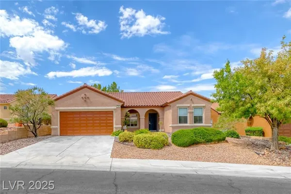 Property Slideshow image 2 of 50 | 1605 williamsport st, Henderson, NV, 89052