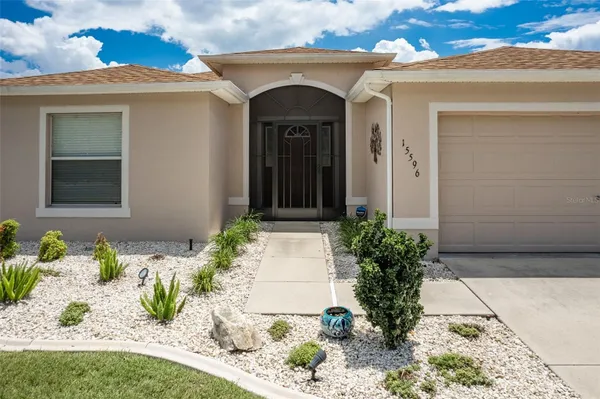 Property Slideshow image 2 of 56 | 15596 sw 13th cir, Ocala, FL, 34473
