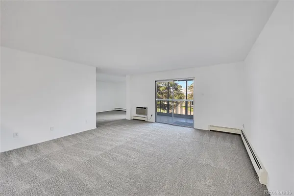 Property Slideshow image 2 of 20 | 3022 s wheeling way apt 205, Aurora, CO, 80014