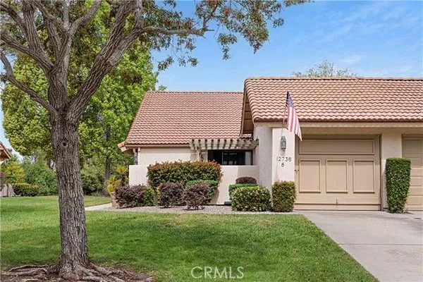 Property Slideshow image 2 of 24 | 12736 camino de la breccia 8, San Diego, CA, 92128