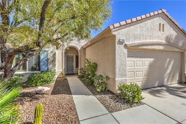 Property Slideshow image 3 of 28 | 1781 cypress lake ct, Henderson, NV, 89012