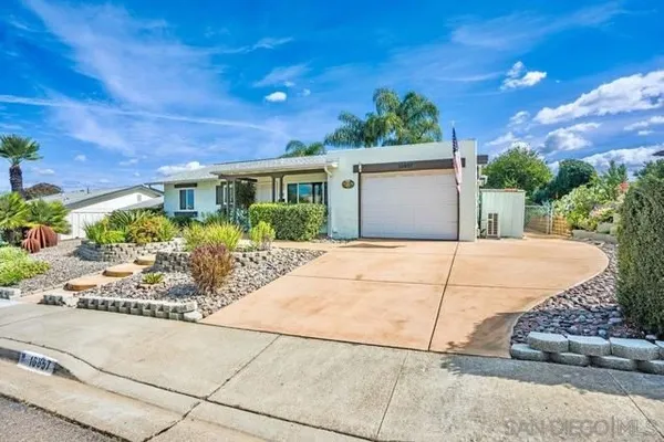 Property Slideshow image 3 of 22 | 16857 pinata dr, San Diego, CA, 92128