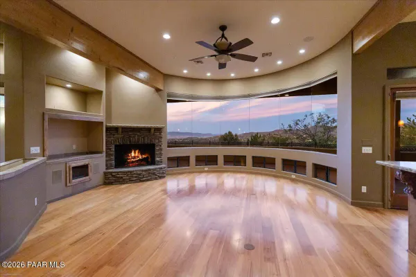 Property Slideshow image 3 of 47 | 516 shadow mountain dr, Prescott, AZ, 86301