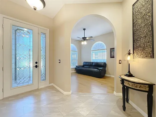 Property Slideshow image 2 of 50 | 6128 landings blvd, Lady Lake, FL, 32159