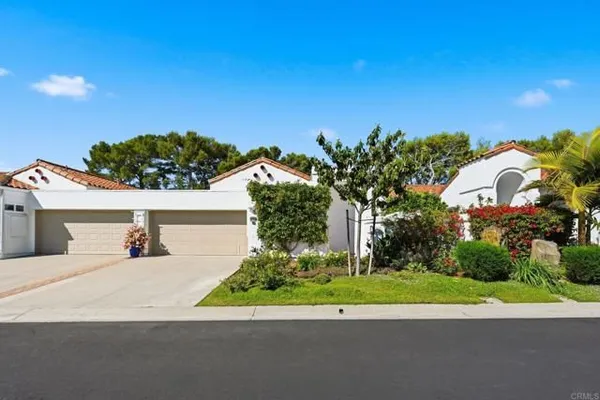 Property Slideshow image 2 of 58 | 4708 galicia way, Oceanside, CA, 92056