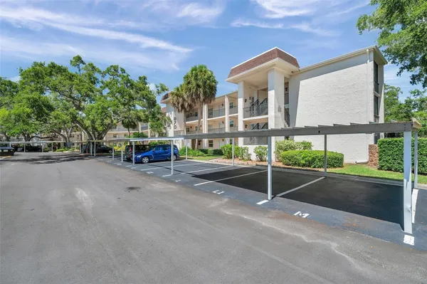 Property Slideshow image 2 of 36 | 870 virginia st apt 113, Dunedin, FL, 34698