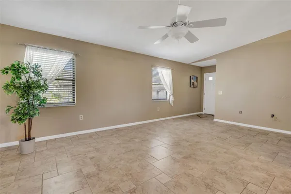 Property Slideshow image 2 of 26 | 3173 sand trap ct, Lakeland, FL, 33810