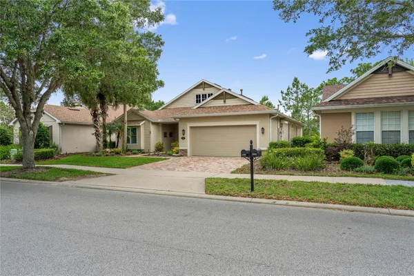 Property Slideshow image 3 of 87 | 1226 heron point way, Deland, FL, 32724