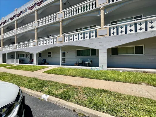 Property Slideshow image 3 of 53 | 2410 franciscan dr 12, Clearwater, FL, 33763