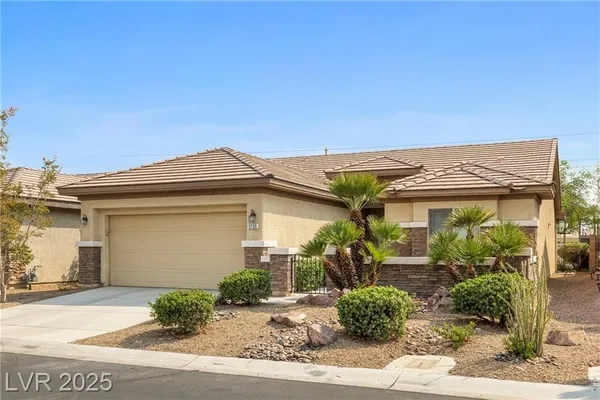 Property Slideshow image 3 of 38 | 3735 halter dr, Las Vegas, NV, 89122