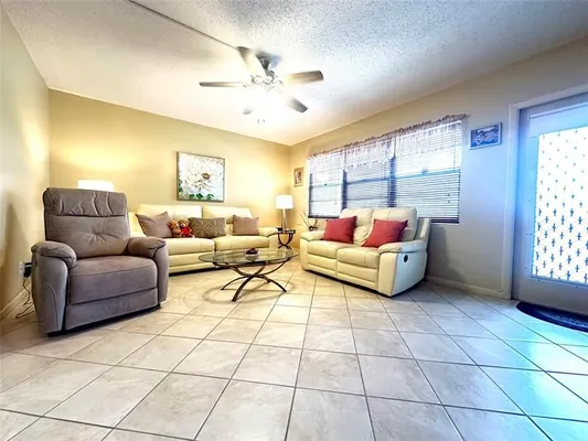 Property Slideshow image 3 of 68 | 4012 newport g # 4012, Deerfield Beach, FL, 33442