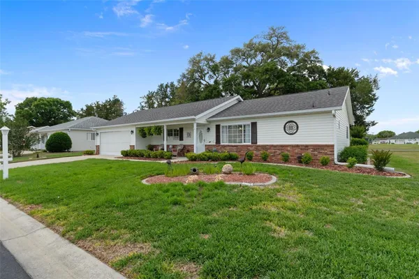 Property Slideshow image 3 of 52 | 13762 sw 112th ter, Dunnellon, FL, 34432
