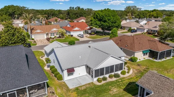 Property Slideshow image 3 of 20 | 17637 se 80th altamaha ct, The Villages, FL, 32162