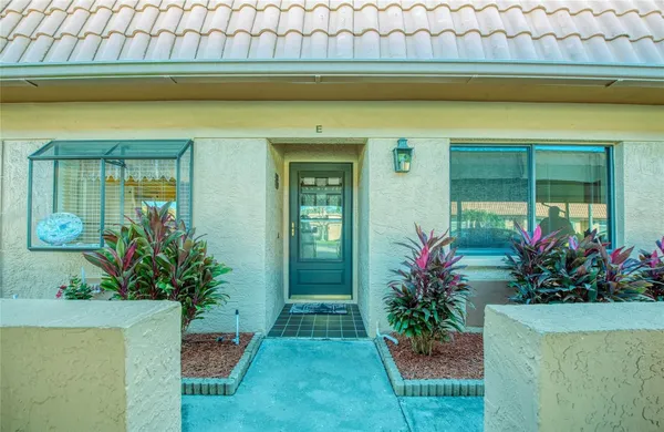 Property Slideshow image 2 of 44 | 19029 us highway 19 n apt 29e, Clearwater, FL, 33764