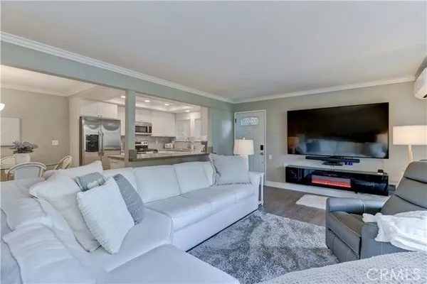 Property Slideshow image 3 of 53 | 670 via mendoza b, Laguna Woods, CA, 92637