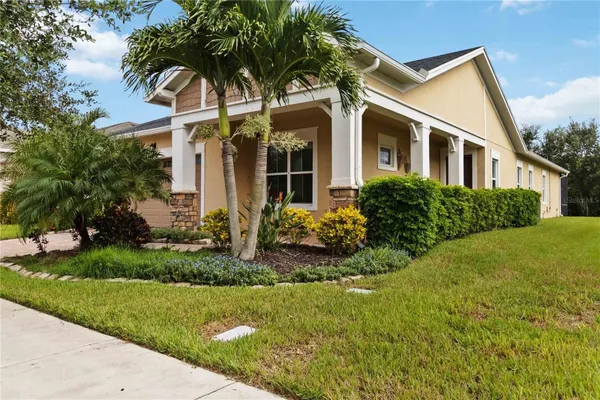 Property Slideshow image 3 of 54 | 5043 vantage ct, Saint Cloud, FL, 34772