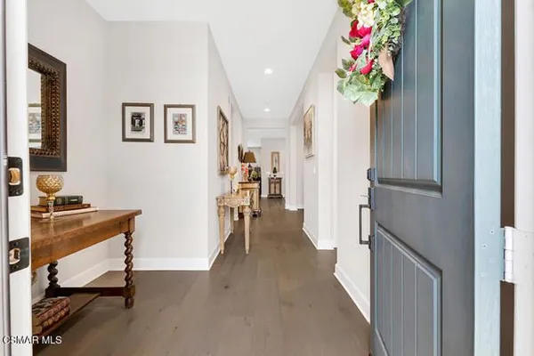 Property Slideshow image 3 of 50 | 5003 inglenook dr, Camarillo, CA, 93012